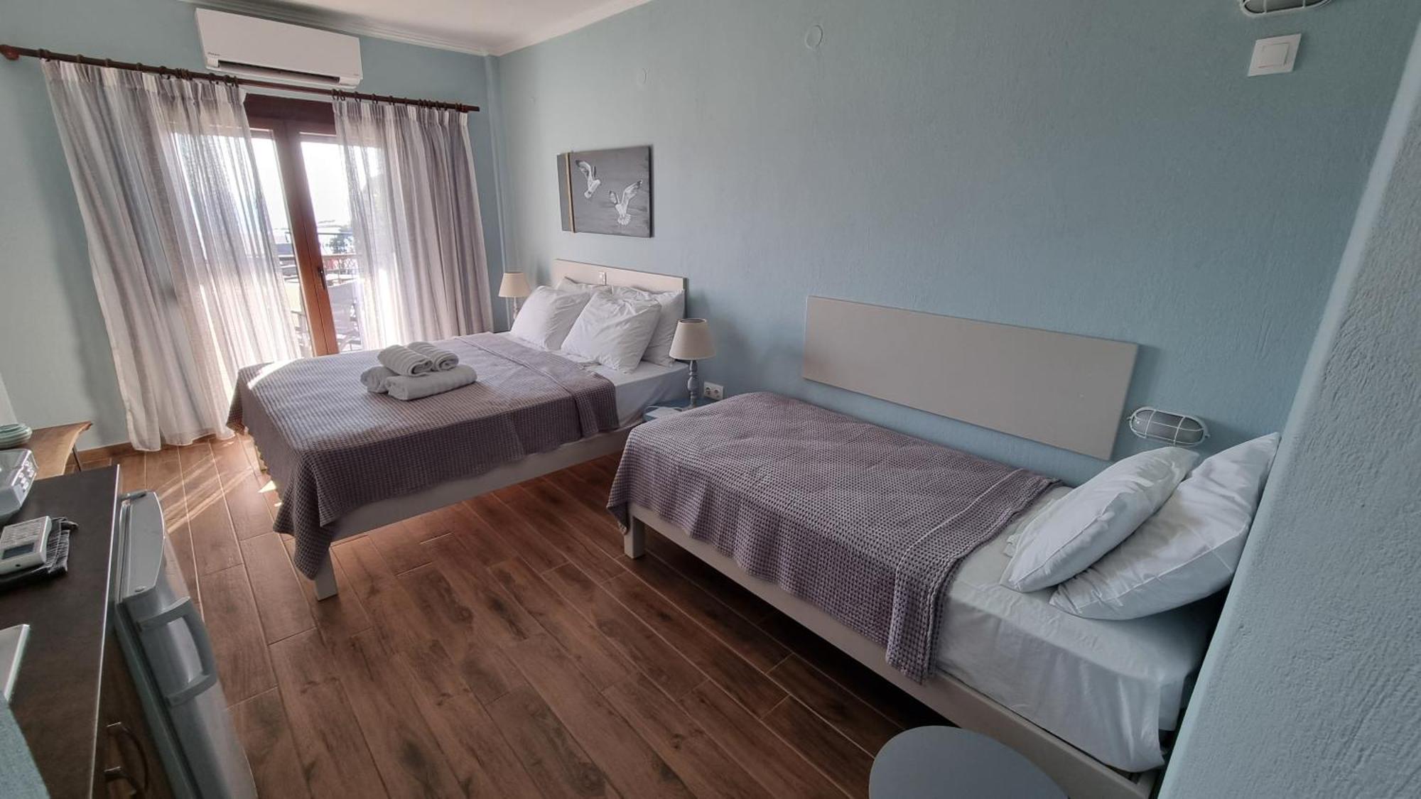 Aria'S House Studios & Apartments Neos Marmaras Room photo